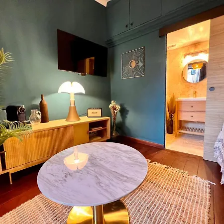 Calanque De Port Pin *